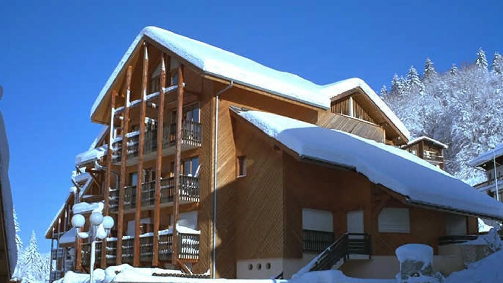 Studio Chaleureux 4 Pers, Centre Village, Proche Pistes Et Commerces, Balcon Sud-Ouest - Fr-1-572-105 Ле-Карроз-д'Араш Апартаменты